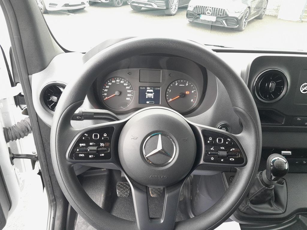 Mercedes-Benz Sprinter 317 CDI/L, kamera, senzory (foto 9)