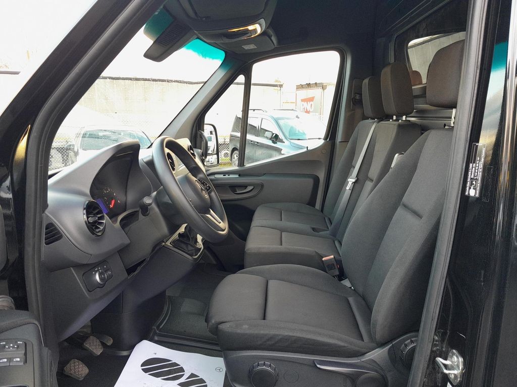 Mercedes-Benz Sprinter 317 CDI/L PERFEKTNÍ STAV (foto 21)