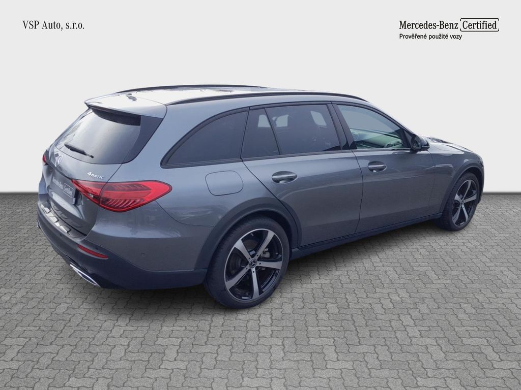 Mercedes-Benz C 220 220d 4MATIC T All-Terrain (foto 4)