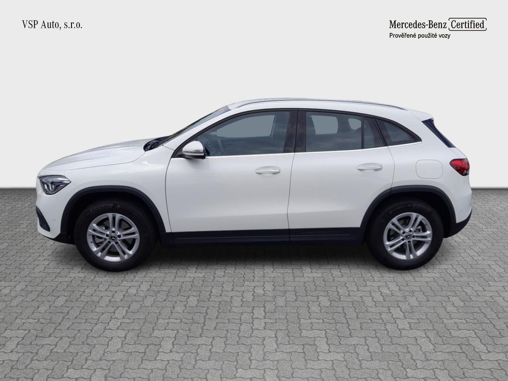 Mercedes-Benz GLA 200 200 4Matic (foto 1)