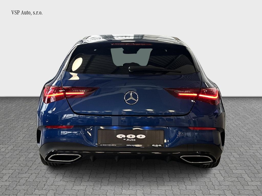 Mercedes-Benz CLA 200d Shooting Brake AMG Style Edition (foto 3)